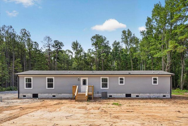 519 Stephens Lane, Moncks Corner, SC 29461