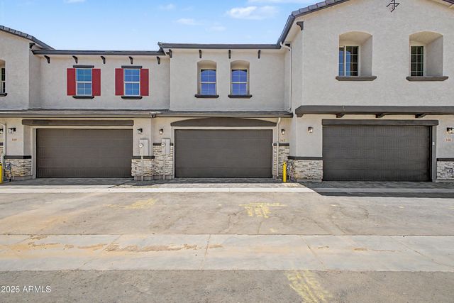 13975 W Luke 167 Parkway, Surprise, AZ 85374