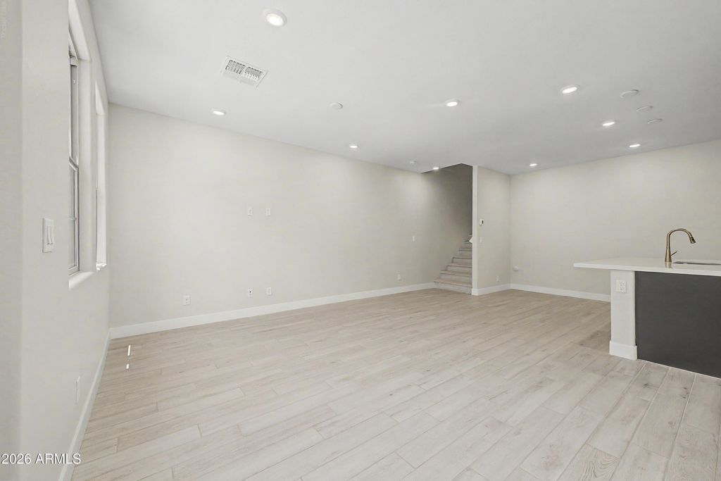 13975 W Luke 167 Parkway, Surprise, AZ 85374 — photo 5