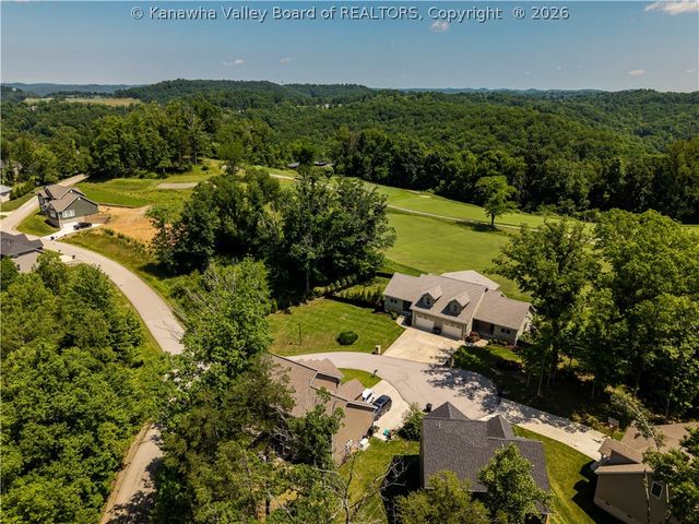 17 Squirrel Ridge, Charleston, WV 25314