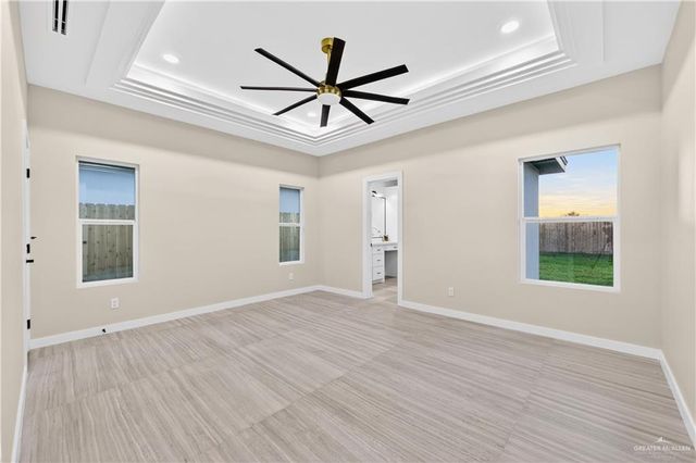 5805 N Playa Del Sol Street, Edinburg, TX 78542