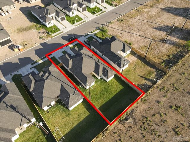 5805 N Playa Del Sol Street, Edinburg, TX 78542