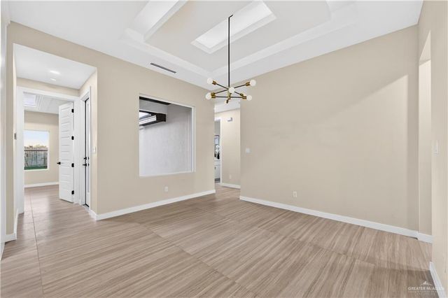 5805 N Playa Del Sol Street, Edinburg, TX 78542