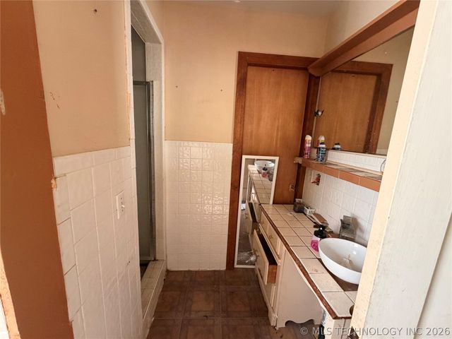 704 S Pennsylvania Avenue, Drumright, OK 74030