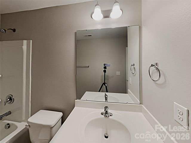 1372 Waylon Avenue, Gastonia, NC 28054