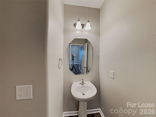1372 Waylon Avenue, Gastonia, NC 28054