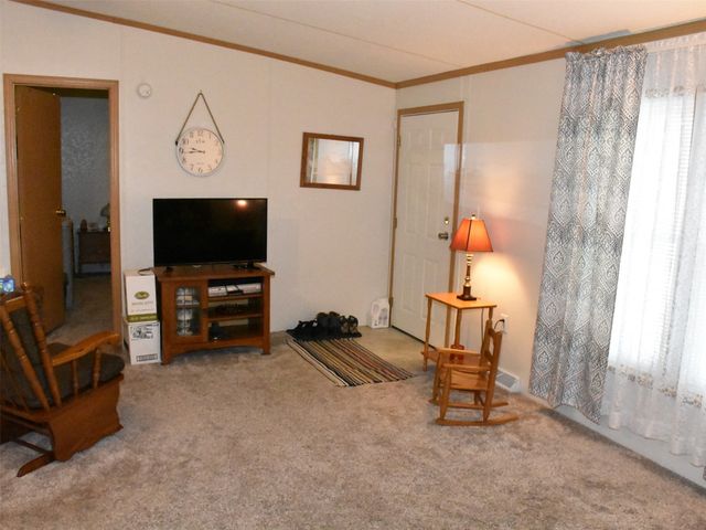 20379 GRANGE CENTER Road, Saegertown, PA 16433