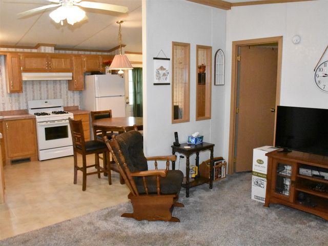 20379 GRANGE CENTER Road, Saegertown, PA 16433