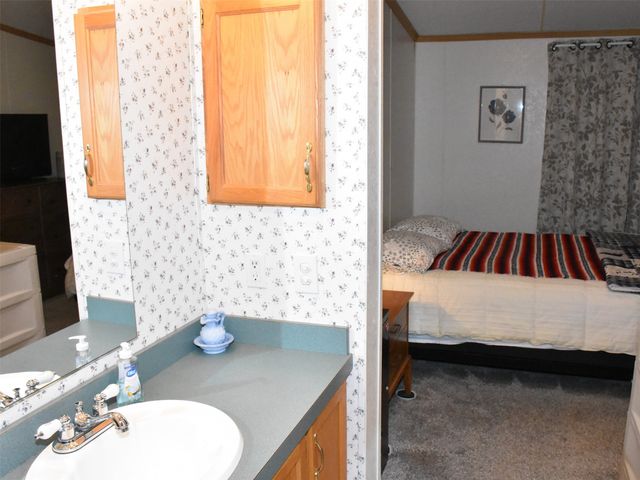 20379 GRANGE CENTER Road, Saegertown, PA 16433