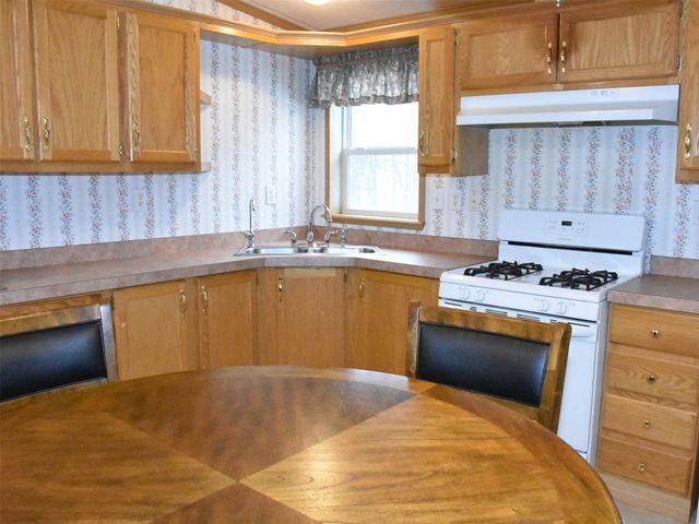 20379 GRANGE CENTER Road, Saegertown, PA 16433