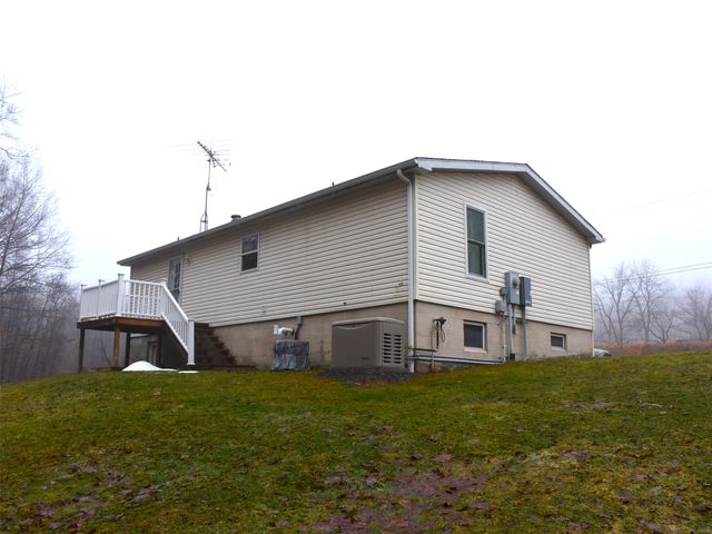 20379 GRANGE CENTER Road, Saegertown, PA 16433