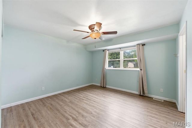 1427 Twin Trails Drive, Fenton, MO 63026
