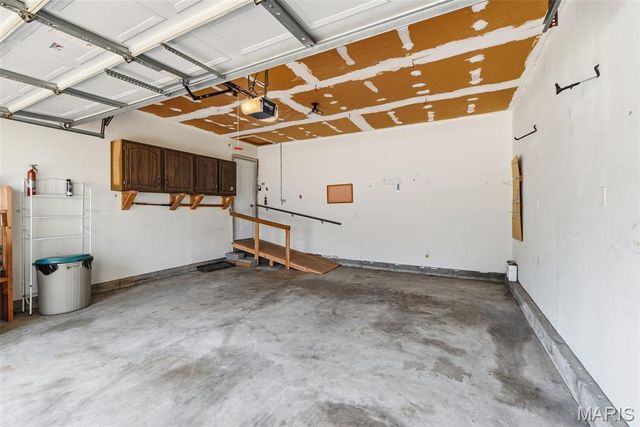 1427 Twin Trails Drive, Fenton, MO 63026