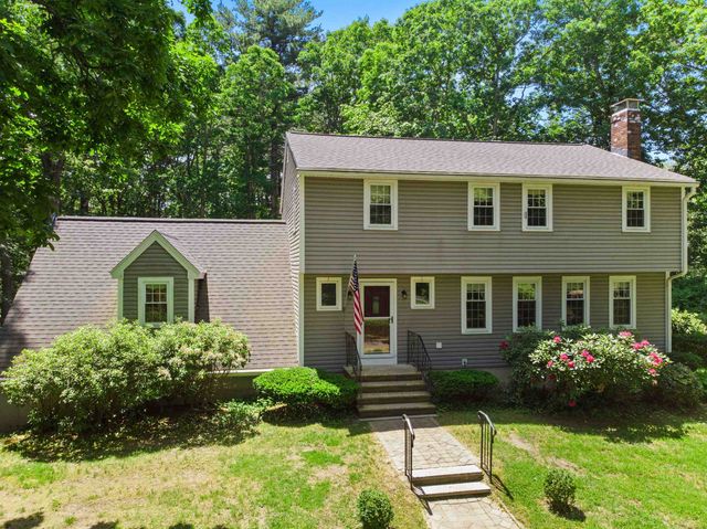 35 Sawyer Road, Hampstead, NH 03841