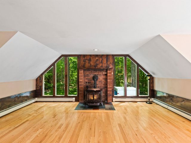 35 Sawyer Road, Hampstead, NH 03841