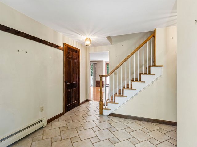 35 Sawyer Road, Hampstead, NH 03841
