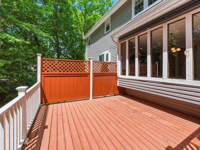 35 Sawyer Road, Hampstead, NH 03841