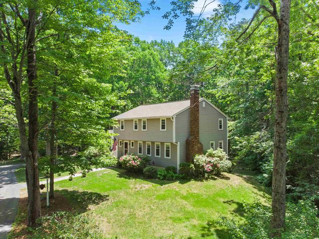 35 Sawyer Road, Hampstead, NH 03841