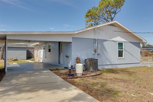 9782 SE 157TH LANE, Summerfield, FL 34491