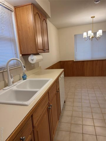 12016 Hemingway, Redford Charter Township, MI 48239