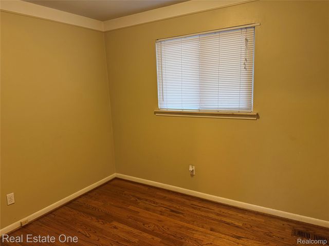 12016 Hemingway, Redford Charter Township, MI 48239