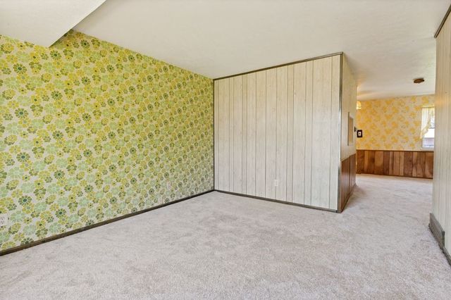 612 Glenn Drive, Euless, TX 76039