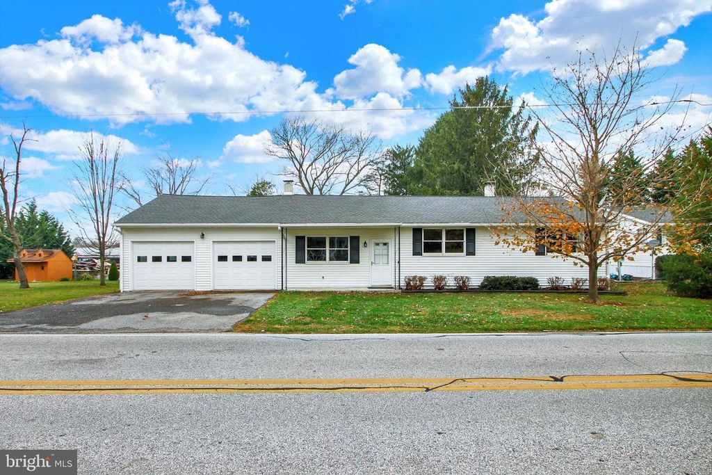 13 N PINE ST, Gettysburg, PA 17325