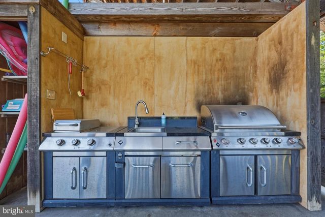 446 BROOMGRASS WAY, Gerrardstown, WV 25420