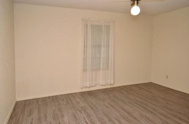 104 Harbor Haven Street, Gun Barrel City, TX 75156