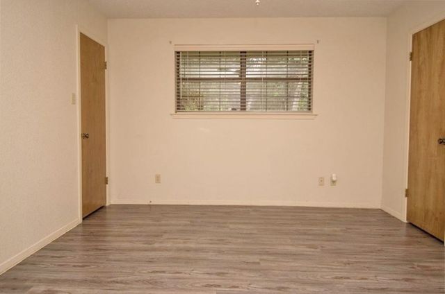 104 Harbor Haven Street, Gun Barrel City, TX 75156