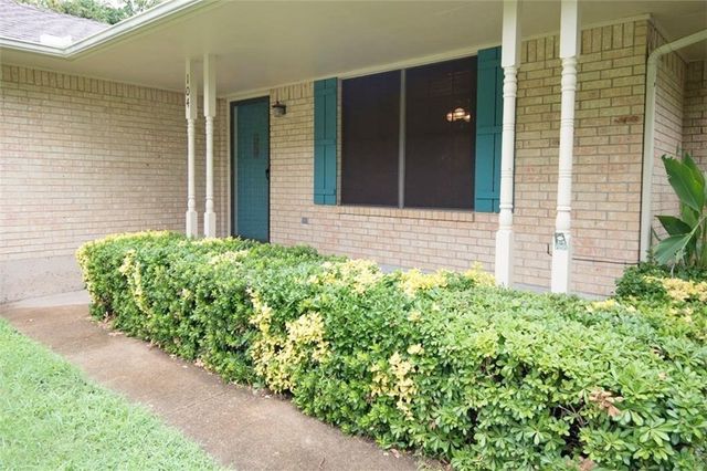 104 Harbor Haven Street, Gun Barrel City, TX 75156