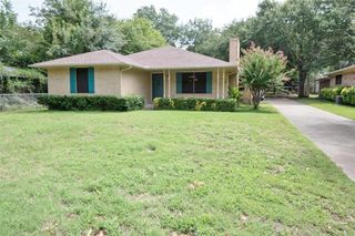 104 Harbor Haven Street, Gun Barrel City, TX 75156