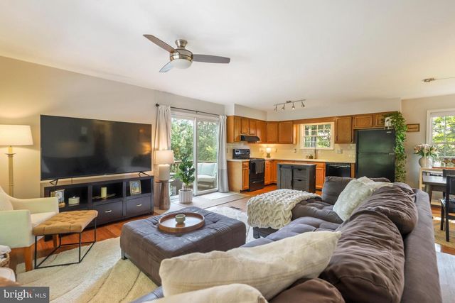 1336 GRANNY SMITH RD, Linden, VA 22642