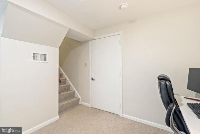 1336 GRANNY SMITH RD, Linden, VA 22642