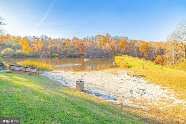 1336 GRANNY SMITH RD, Linden, VA 22642