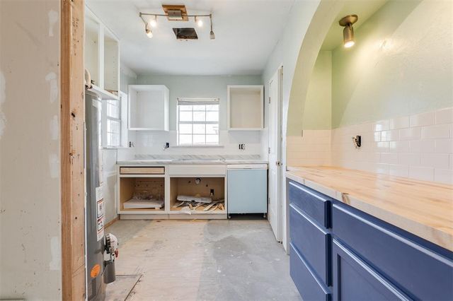 1911 NW 29 Street, Oklahoma City, OK 73106