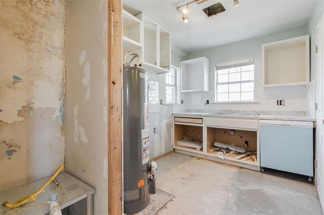 1911 NW 29 Street, Oklahoma City, OK 73106