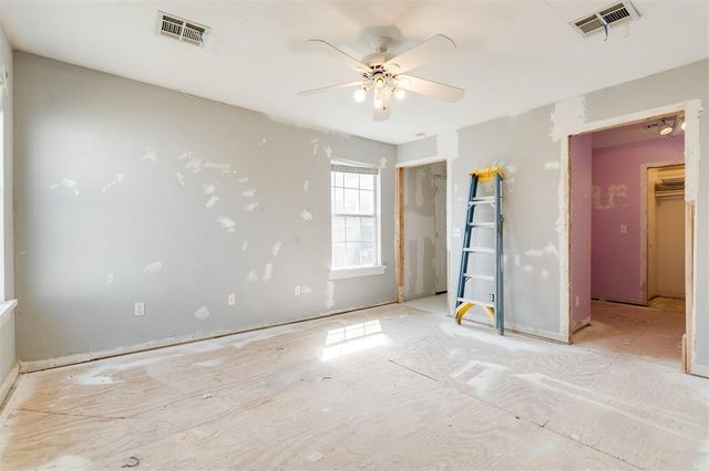 1911 NW 29 Street, Oklahoma City, OK 73106