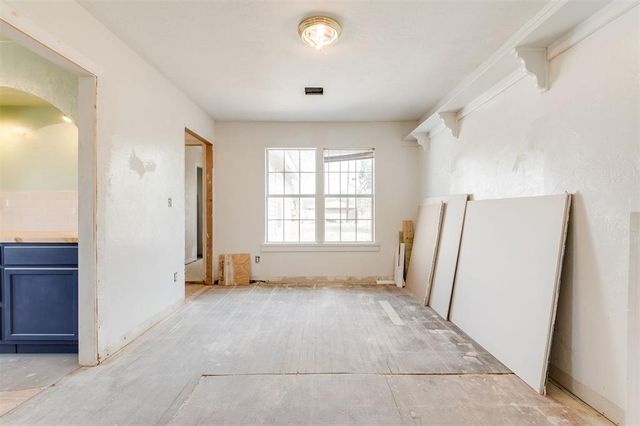 1911 NW 29 Street, Oklahoma City, OK 73106