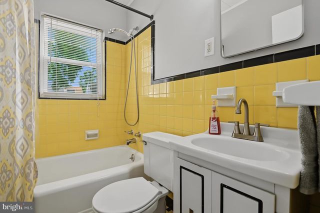 108 WYOMING AVE, Wilmington, DE 19809