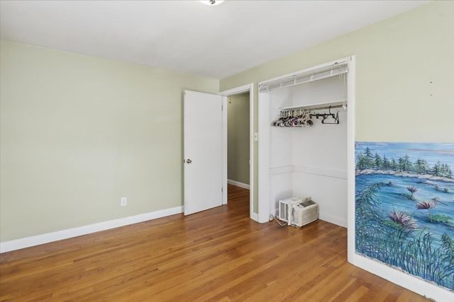 13 Horton St, Taunton, MA 02780