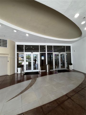 1750 N Bayshore Drive 2308, Miami, FL 33132