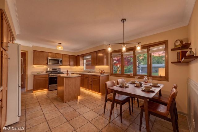 6200 W 128th Street, Palos Heights, IL 60463