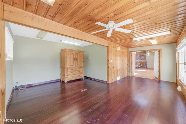 6200 W 128th Street, Palos Heights, IL 60463