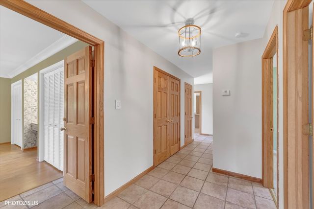 6200 W 128th Street, Palos Heights, IL 60463