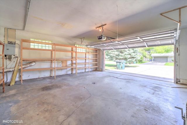 6200 W 128th Street, Palos Heights, IL 60463