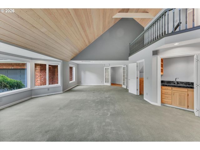 14240 Nw HARVEST Ln, Portland, OR 97229