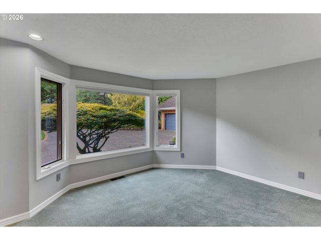 14240 Nw HARVEST Ln, Portland, OR 97229