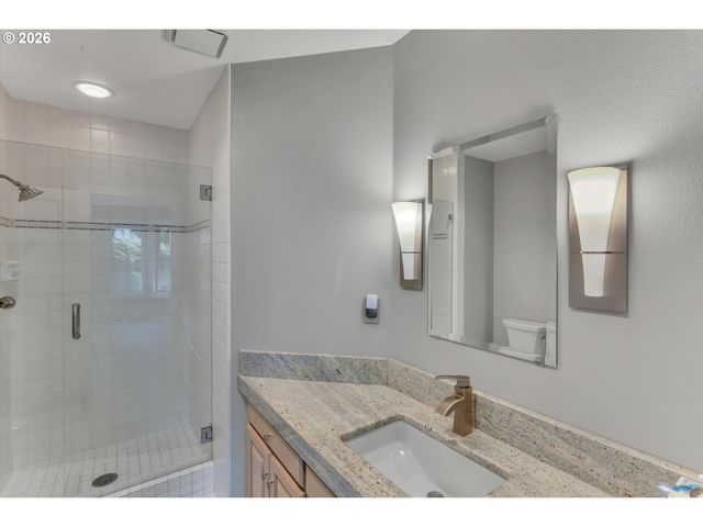 14240 Nw HARVEST Ln, Portland, OR 97229