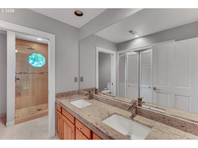 14240 Nw HARVEST Ln, Portland, OR 97229